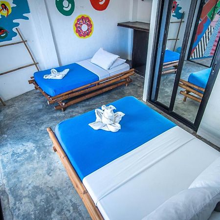Mad Monkey Hostel Boracay Boracay Island Exteriör bild